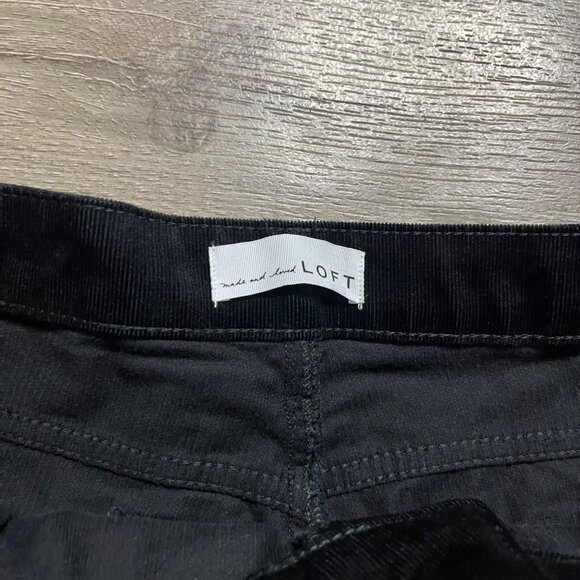 Loft Mid Rise Curvy Boot Corduroy Denim Jeans Black NWT Women’s Size 33 - Picture 6 of 8